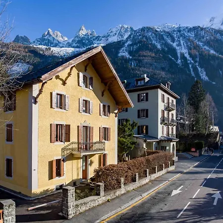 Mon Idee Penthouse- Year *